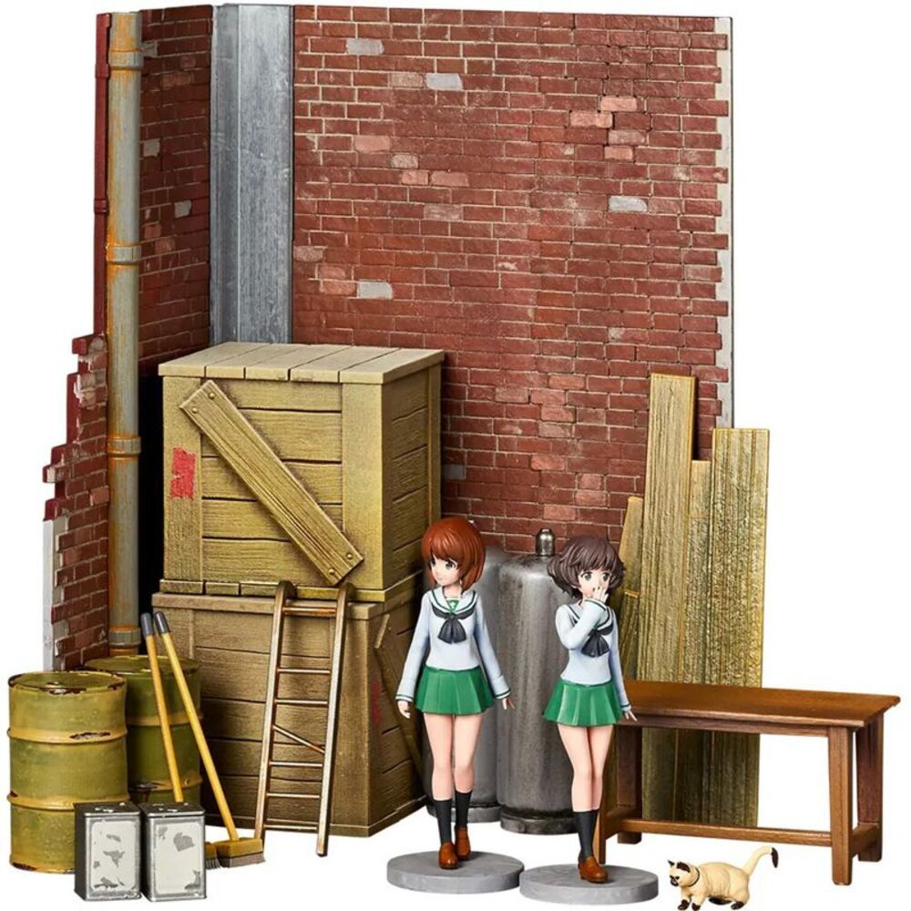 Girls und Panzer - ARTPLA - Last Chapter Garage Plastic Model Kit Set A